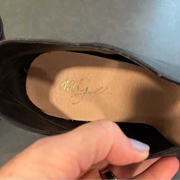 42 Gold sz 10 Koral black leather pointy toe heeled boots - Picture 15 of 16